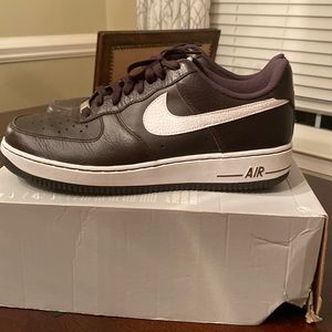 Air Force 1 men’s 10.5 brown and white